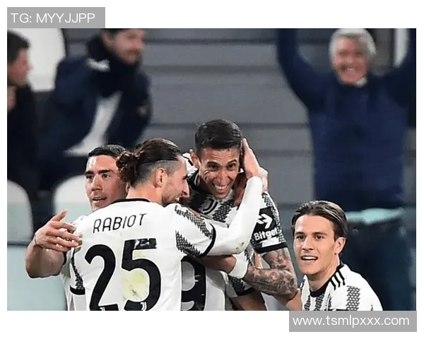 16号球星足球闪耀赛场引爆激情点燃球迷无限热爱与梦想 16号球星足球闪耀赛场引爆激情点燃球迷无限热爱与梦想