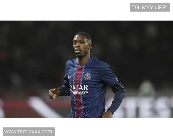 欧冠赛场上的红黑色传奇球星是谁他的辉煌历史与影响力揭秘 欧冠赛场上的红黑色传奇球星是谁他的辉煌历史与影响力揭秘